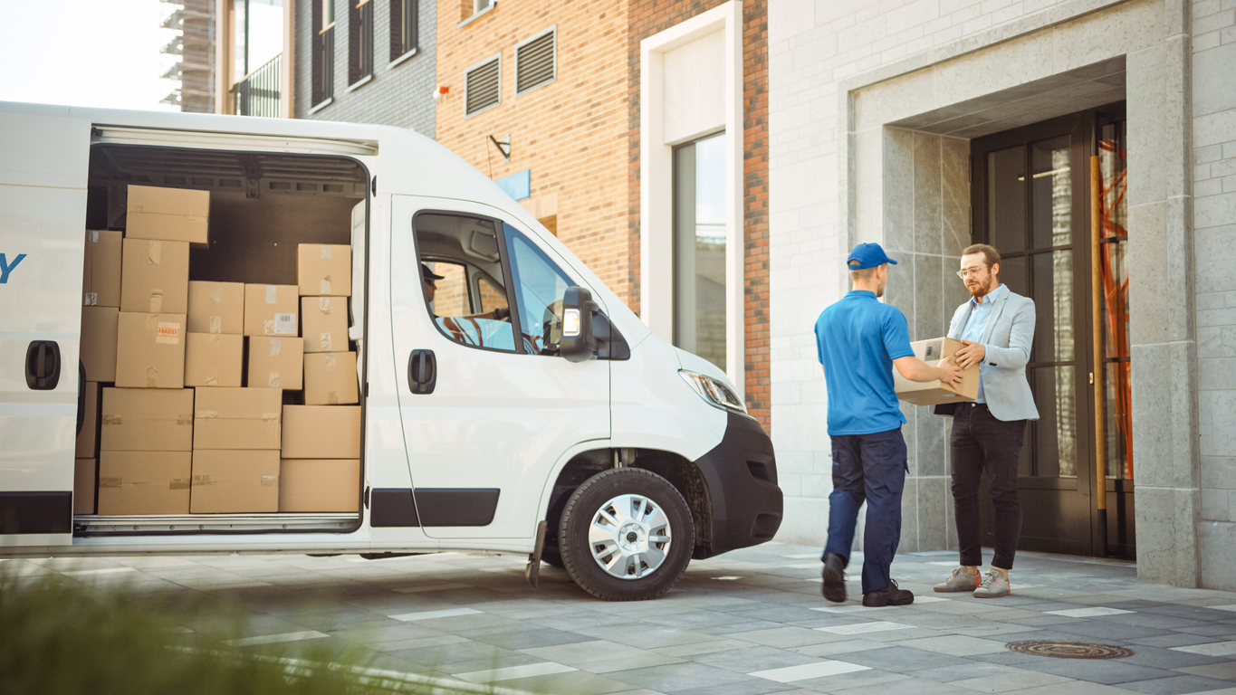 Delivering Excellence: Exploring London's Top Couriers | Best Agencies