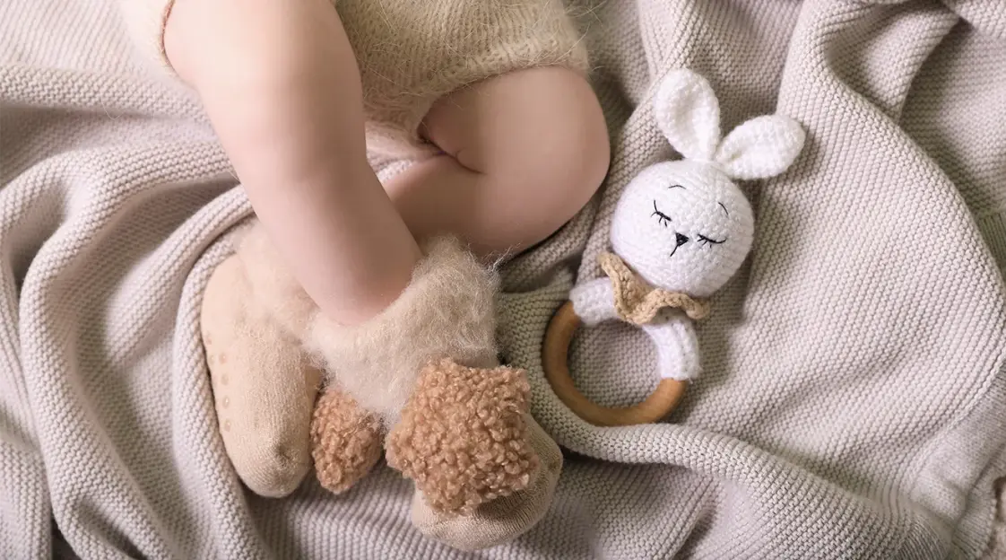 5 Ways to Keep Baby Booties on Active Little Feet