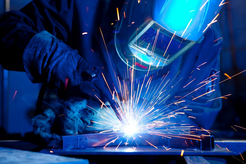 Which Welding Method is Best for Beginners MMA, MIG or TIG? | Best Agencies
